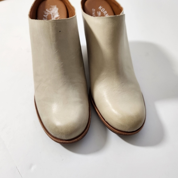 kork-Ease womens sz 7.5 nude tan challis leather slip on block heeled mules $165 - Picture 2 of 8